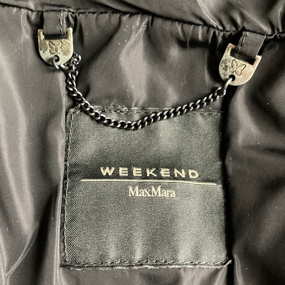 Weekend MaxMara puffer coat - Picture 7 of 15